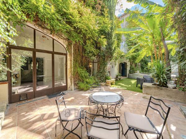 Marsillargues (34590) Demeure de charme 360m² avec activité de chambres d’hôtes