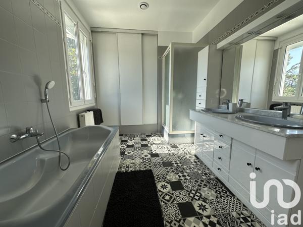 Maison à vendre 7 pièces 145 m² Issoudun