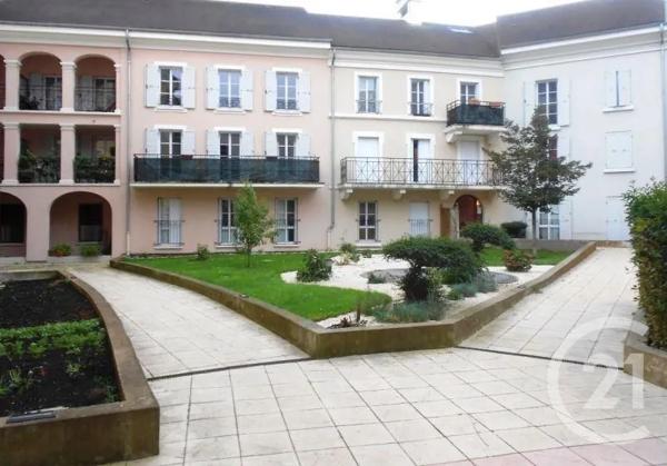 Appartement F3 à vendre  3 pièces - 70 m 2   SERRIS  - 77