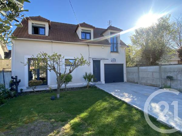 Appartement F3 à vendre  3 pièces - 70 m 2   SERRIS  - 77
