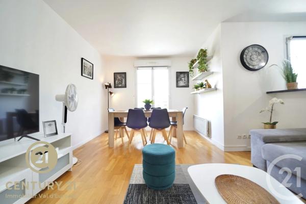 Appartement F3 à vendre  3 pièces - 70 m 2   SERRIS  - 77
