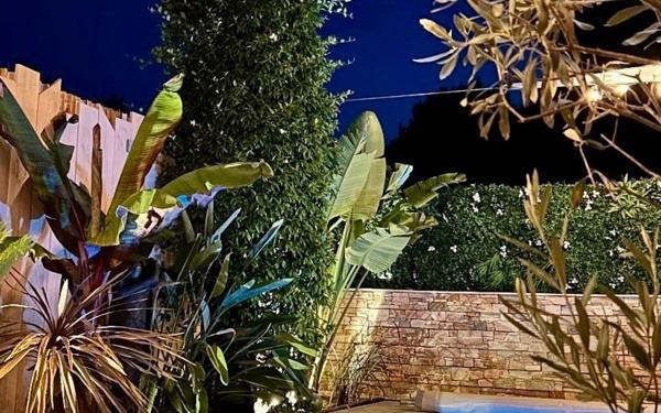 Maison à vendre    4 pièces •  Sanary-sur-Mer