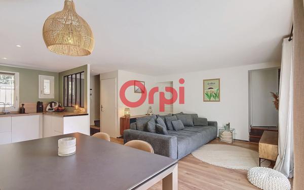 Maison à vendre    4 pièces •  Sanary-sur-Mer