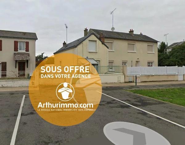 Vente                                                      Maison de village
                        
                     3 pièces                      66 m2                     à Toury