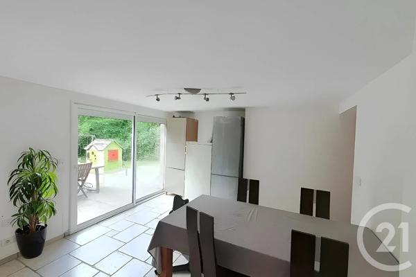 Maison à vendre  6 pièces - 132,79 m 2   CRECY LA CHAPELLE  - 77