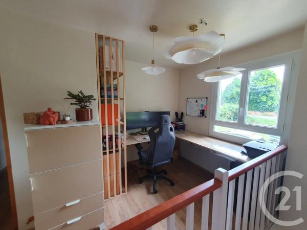 Maison à vendre  6 pièces - 132,79 m 2   CRECY LA CHAPELLE  - 77