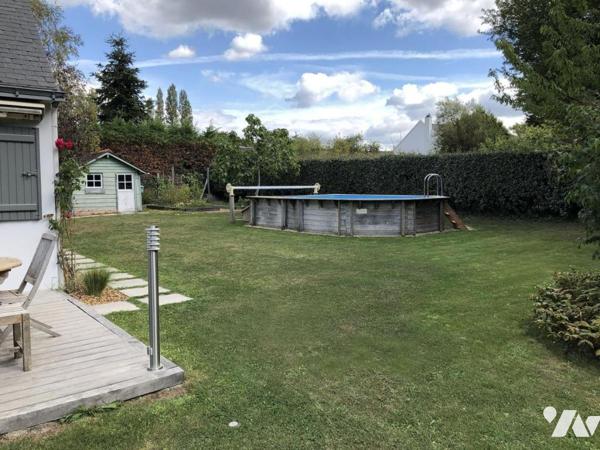 Élégance, calme et lumière — Maison rénovée de 202 m² avec piscine et étang