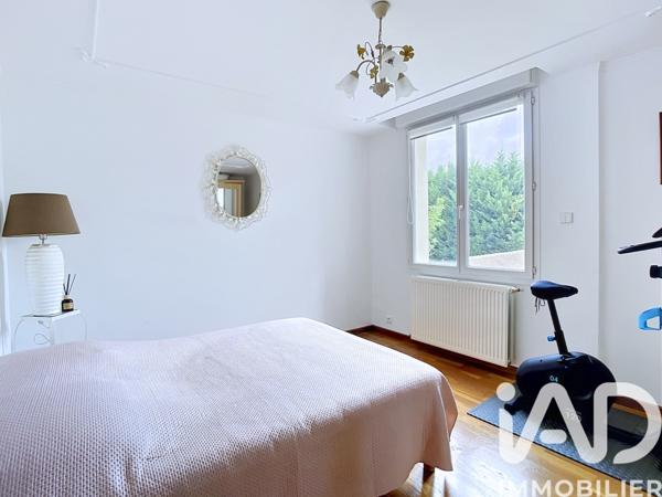 Maison à vendre 8 pièces 143 m² Sainte-Geneviève-des-Bois