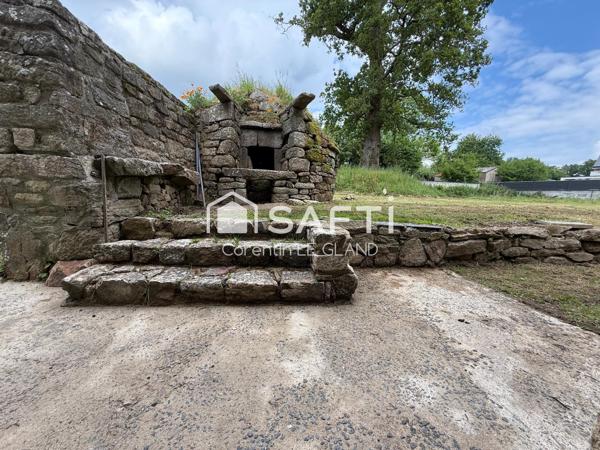 Belle maison en pierre, potentiel 200m²