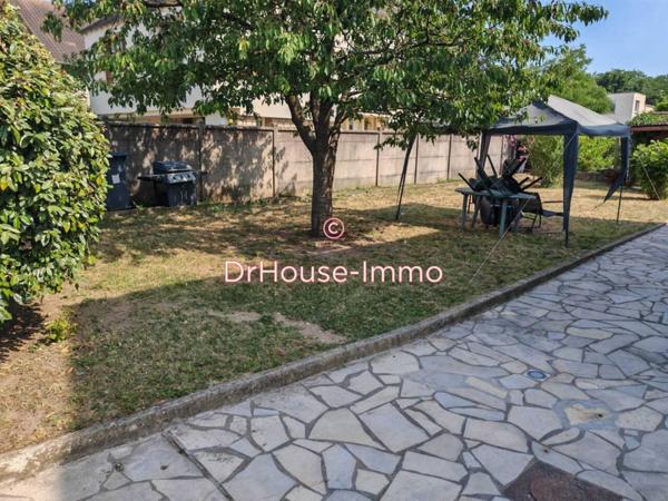 Immeuble à vendre 10 pièces de 185 m²