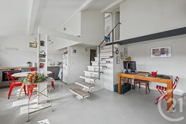 Appartement Duplex à vendre  5 pièces - 120,54 m 2   GENTILLY  - 94