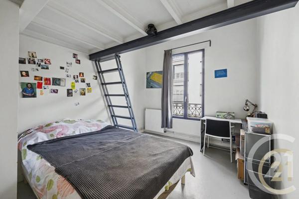 Appartement Duplex à vendre  5 pièces - 120,54 m 2   GENTILLY  - 94