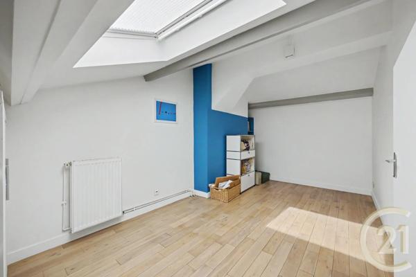 Appartement Duplex à vendre  5 pièces - 120,54 m 2   GENTILLY  - 94