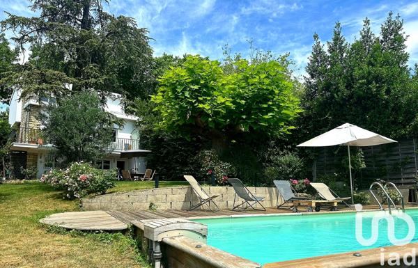 Maison à vendre 5 pièces 147 m² Le Plessis-Robinson