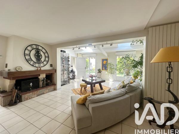 Maison à vendre 7 pièces 215 m² Fontenay-sous-Bois