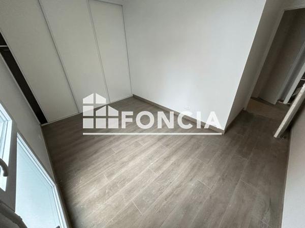 Location Appartement 4 pièces 84.32 m² - 69 RUE ROGER SALENGRO Amberieu En Bugey 01500