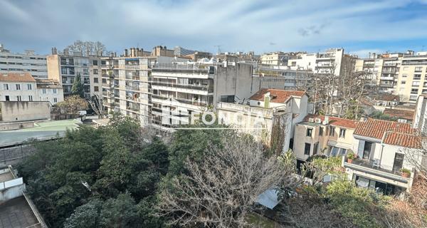 À vendre Appartement 2 pièces 68 m² - Marseille 13008