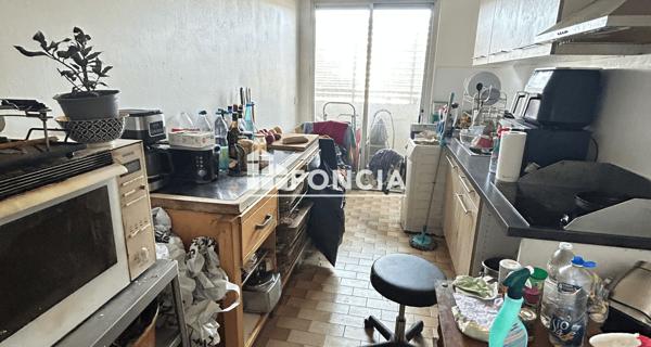 À vendre Appartement 2 pièces 68 m² - Marseille 13008