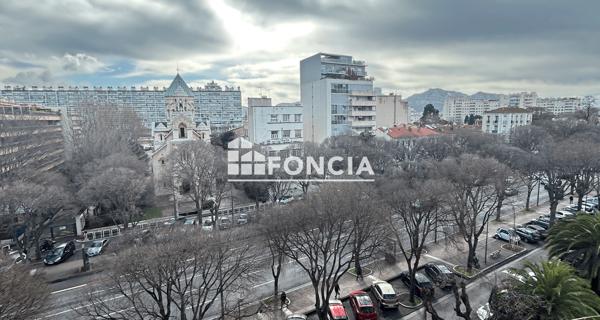 À vendre Appartement 2 pièces 68 m² - Marseille 13008