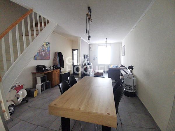 Charmante Maison à Houplines avec extérieur