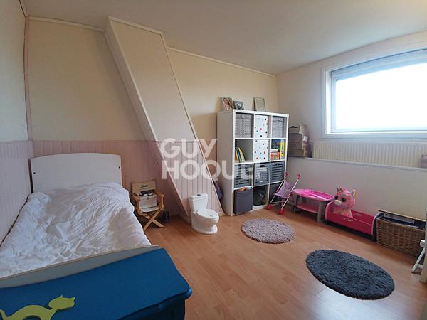 Charmante Maison à Houplines avec extérieur