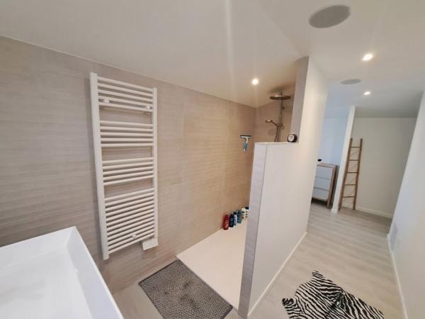 À VENDRE ? Propriété de charme avec activité touristique ? Secteur Saint-Michel-Mont-Mercure