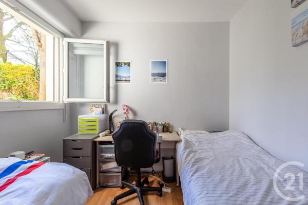 Appartement F3 à vendre  3 pièces - 66,40 m2 ST MAUR DES FOSSES - 94