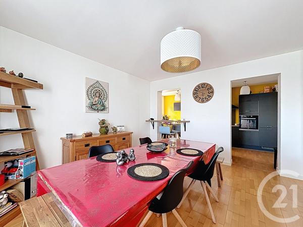 Appartement F4 à vendre  5 pièces - 97,87 m2 ST JULIEN LES METZ - 57