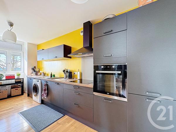 Appartement F4 à vendre  5 pièces - 97,87 m2 ST JULIEN LES METZ - 57