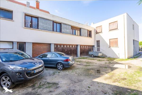 Immeuble à vendre |  Soulac-sur-Mer |  320 m²