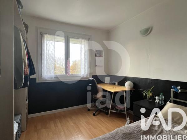 Location appartement 4 pièces 66 m² Villeneuve-d'Ascq