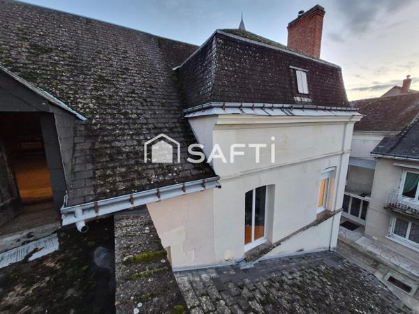 INVESTISSEUR : 300m² de potentiel depuis 3 entrées