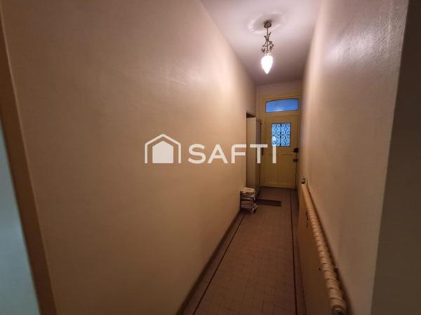 INVESTISSEUR : 300m² de potentiel depuis 3 entrées