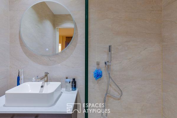 Ancien rénové avec terrasse plein ciel coeur Montchat