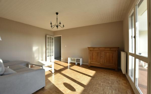 Appartement à louer    4 pièces • 102,91 m2 Oullins