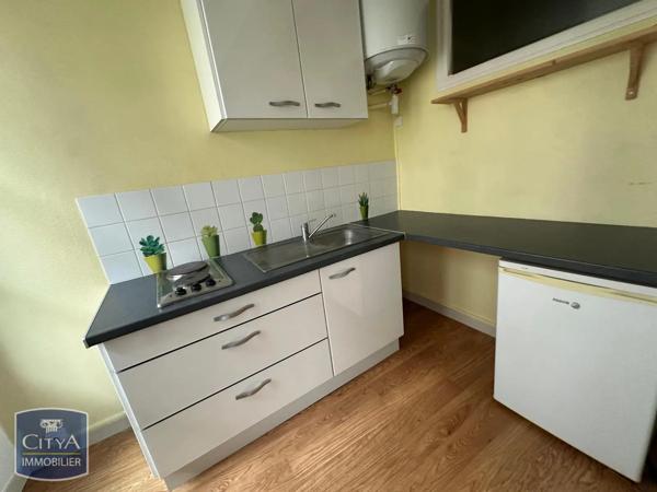 Appartement à louer 1 pièce 34m² Poitiers (86000)