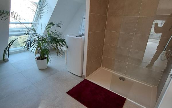 Appartement à louer    2 pièces • 42,40 m2 Neuilly-sur-Marne