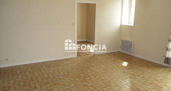 Location Appartement 2 pièces 51.84 m² - ÉTampes 91150
