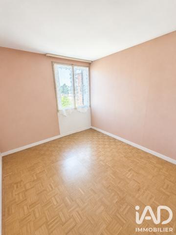 Appartement à vendre 4 pièces 74 m² Garges-lès-Gonesse