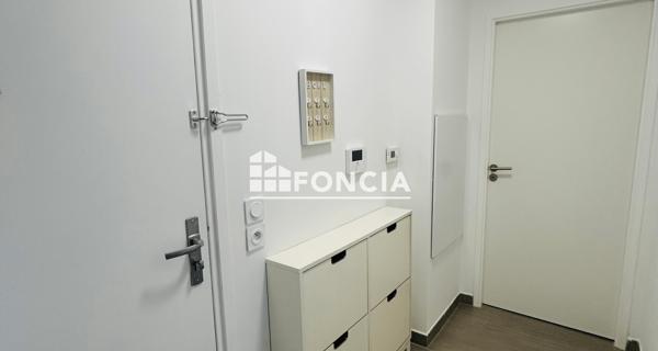 Location Appartement 2 pièces 42 m² - Sainte-geneviève-des-bois 91700