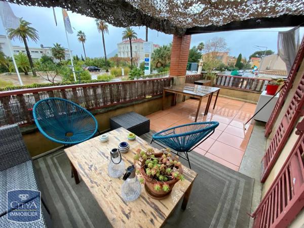 Appartement à louer 4 pièces 121.23m²