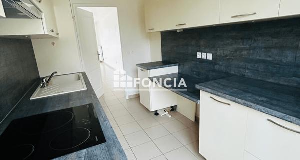 Location Appartement 4 pièces 86.4 m² - Brunoy 91800