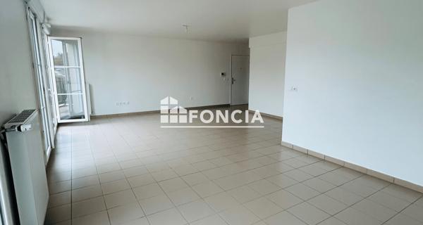 Location Appartement 4 pièces 86.4 m² - Brunoy 91800