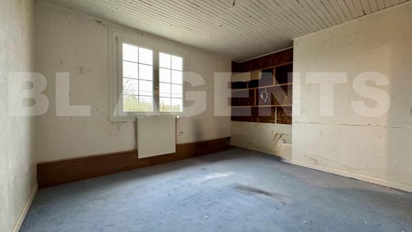 Joli pavillon avec terrain et dépendance