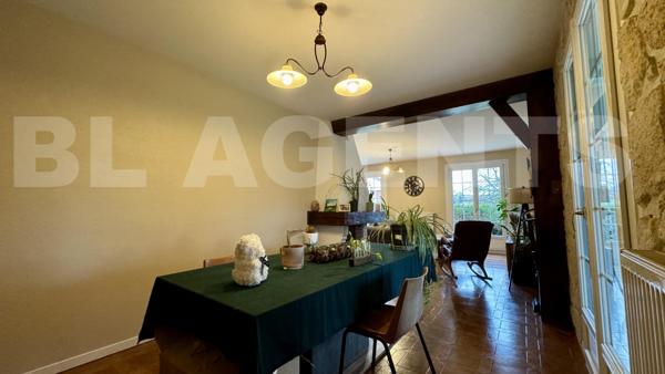 Joli pavillon avec terrain et dépendance