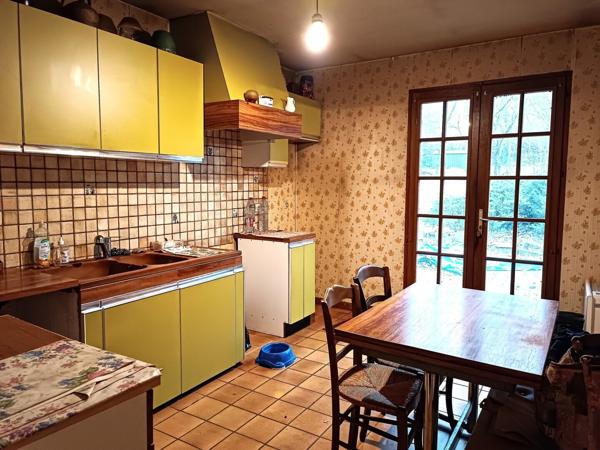 MAISON DE PLAIN PIED 109 M² 3 CHAMBRES ET UN BUREAU 108 000 € H.A.I.*