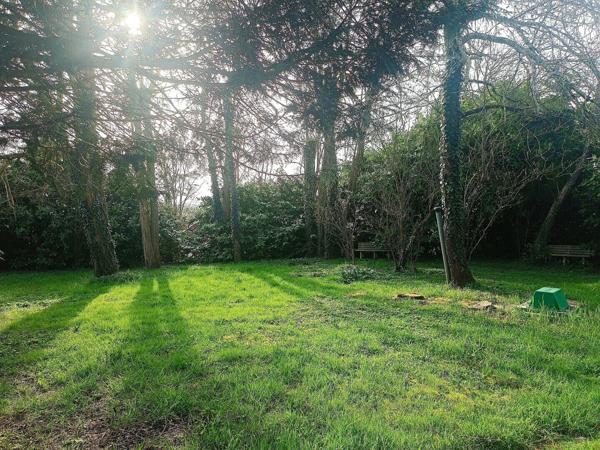 MAISON DE PLAIN PIED 109 M² 3 CHAMBRES ET UN BUREAU 108 000 € H.A.I.*