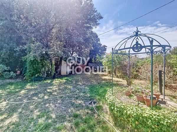 Maison à Sorgues - 4 chambres avec jardin