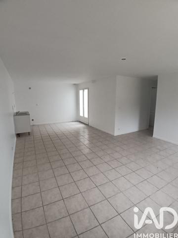 Immeuble à vendre 230 m² Épineau-les-Voves