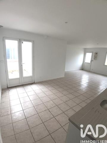 Immeuble à vendre 230 m² Épineau-les-Voves